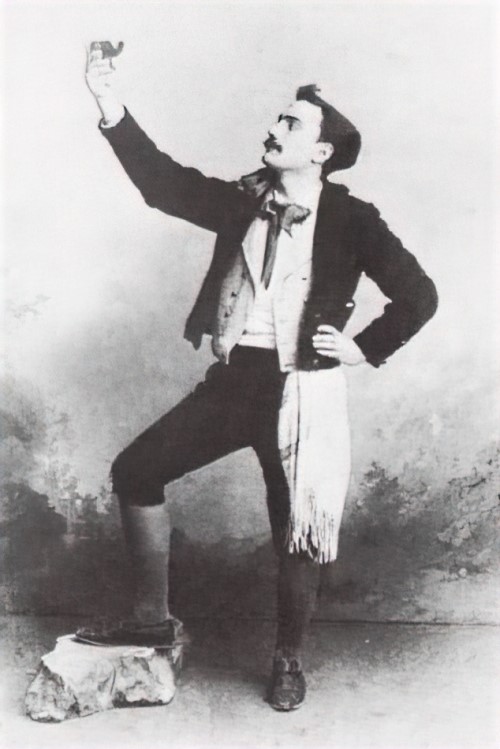 Caruso kao Turiddu, Pietro Mascagni, <em>Cavalleria rusticana</em>, prvi nastup u travnju 1895. u Caserti