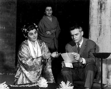Zlata Butković (Cho-Cho-San), Maja Božin (Suzuki) i Albin Kokeza (Sharpless) – Giacomo Puccini, Madame Butterfly, Narodno kazalište Split, 1959.