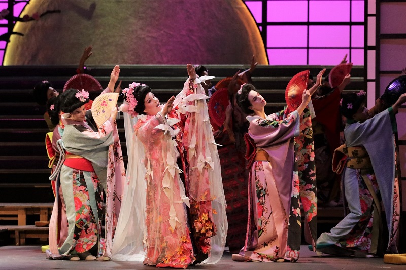 HNK Ivan pl. Zajc, Rijeka: Giacomo Puccini: <em>Madama Butterfly</em>, Anamarija Knego i članice zbora 