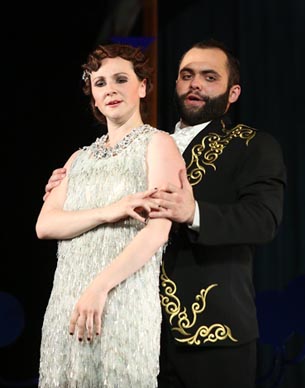 Hrvatsko narodno kazalište u Osijeku: Emmerich Kálmán, Bajadera, dir. Filip Pavišić, red. Nenad Glavan