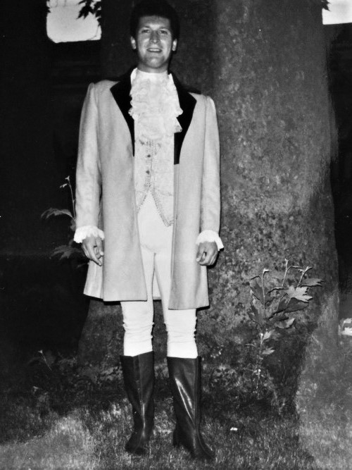 Zrinko Sočo kao Belmonte, Wolfgang Amadeus Mozart <em>Otmica iz saraja</em>, Ljetni festival Istanbul, premijera 1988.