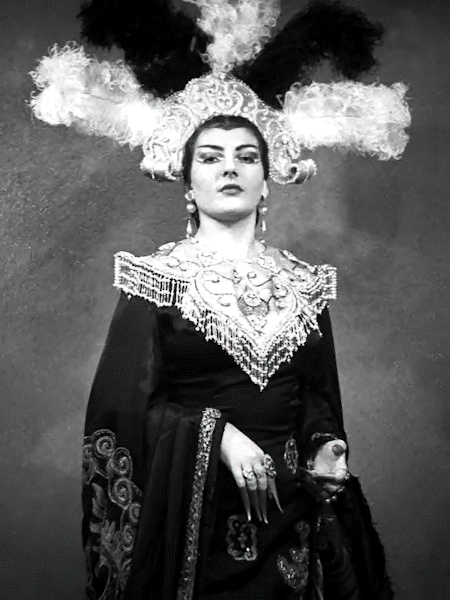 Maria Callas (Turandot), Giacomo Puccini, <em>Turandot</em>, Chicago, 1947. 