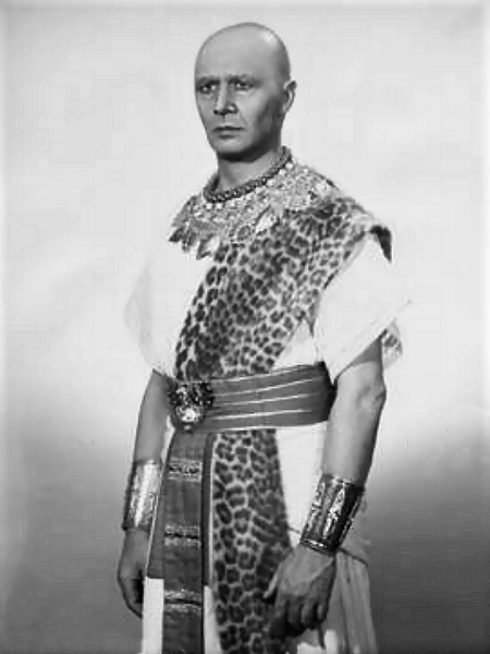 Cesare Siepi kao Ramfis u Verdijevoj operi <em>Aida</em>