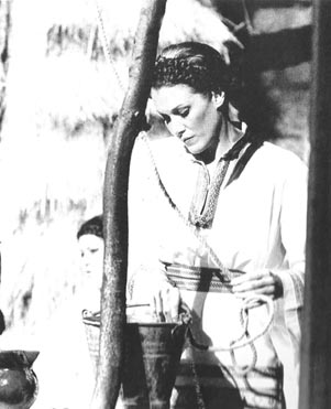 Cynthia Hansell-Bakić (Đula) – Jakov Gotovac, Ero s onoga svijeta, HNK Split, premijera 1980.