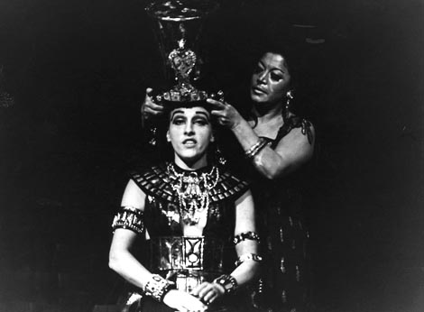 Dunja Vejzović (Amneris) – Giuseppe Verdi, <em>Aida</em>, Nürnberg, premijera 1976. 