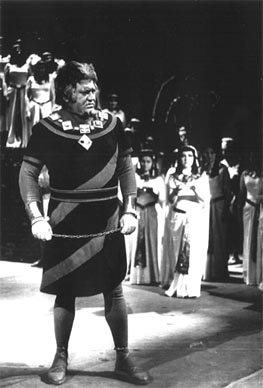 Duško Kukovec (Amonasro) i Zbor Opere – Giuseppe Verdi, Aida, HNK u Zagrebu, 1971.