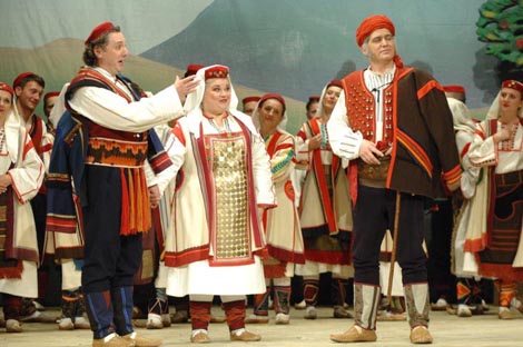 Hrvatsko narodno kazalište u Osijeku: Jakov Gotovac, Ero s onoga svijeta, dir. Filip Pavišić, red. Petar Šarčević (obnovio Zoran Juranić)