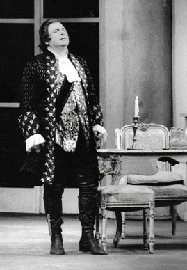 Ferdinand Radovan (Grof Anckarström) – Giuseppe Verdi, Krabuljni ples, HNK u Zagrebu, premijera 1975., foto: Vladimir Pondelak