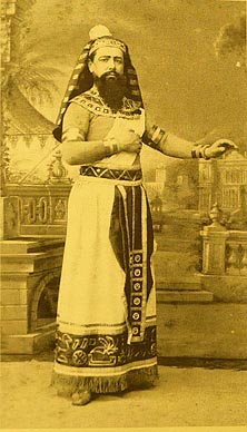 Fernando Tercuzzi kao Ramfis u Aidi