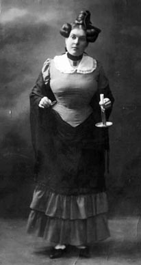 Irma Polak kao Mimi, 1908. 