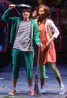 Hrvatsko narodno kazalište u Zagrebu: Engelbert Humperdinck, Ivica i Marica, dir. Saša Britvić, red. Ivan Leo Lemo