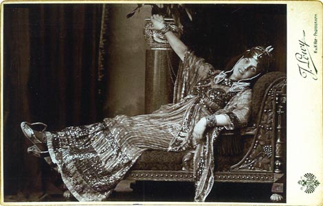 Josie von Petru