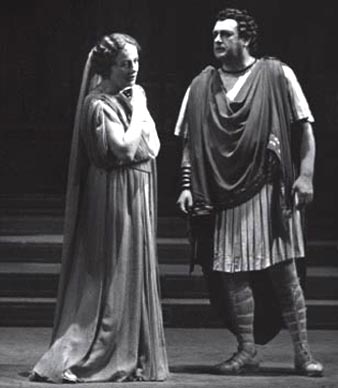 Annelies Kupper (Danaja) i Josip Gostič (Mida) – Richard Strauss, Ljubav Danaje, Salzburške svečane igre, praizvedba 14. kolovoza 1952. 