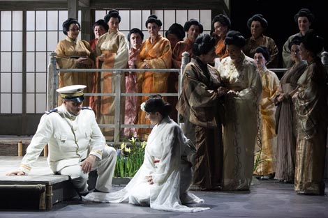 Hrvatsko narodno kazalište u Zagrebu, Macerata Opera Festival: Giacomo Puccini, Madama Butterfly, dir, Nikša Bareza, red. Pier Luigi Pizzi