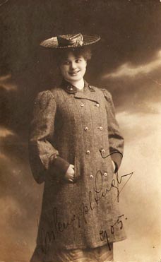 Milena Šugh, 1905.