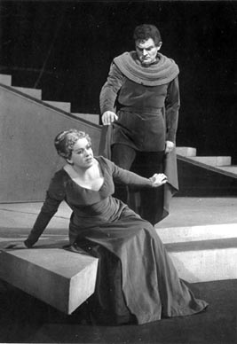 Mica Glavačević (Lucia) i Milivoj Belavić (Enrico) – Gaetano Donizetti, Lucia di Lammermoor, HNK u Zagrebu, 1956. 