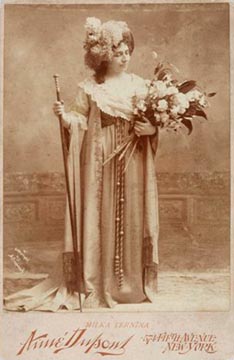 Milka Trnina kao Tosca (prvi čin), New York, 1901.