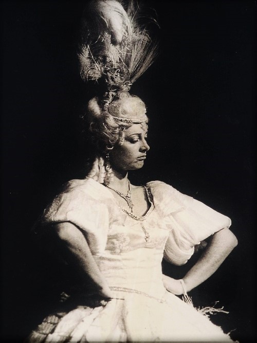 Mira Vlahović (Mala Floramye), Ivo Tijardović, <em>Mala Floramye</em>, HNK Split, 1997.