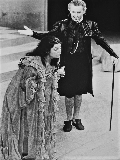 Mira Vlahović (Norina) i Zlatko Foglar (Doktor Malatesta), Gaetano Donizetti, <em>Don Pasquale</em>, HNK u Zagrebu, 1985.