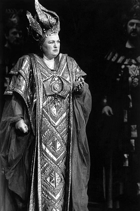 Mirella Toić (Norma), Vincenzo Bellini, <em>Norma</em>, HNK Ivana pl. Zajca, Rijeka, 1996.