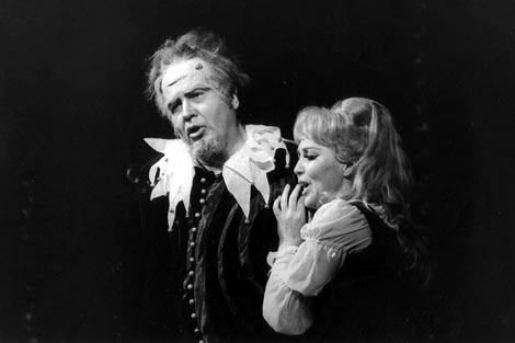 Georges Bizet; Carmen – Ruža Pospiš-Baldani (Carmen) i Nada Ruždjak (Frasquita), HNK u Zagrebu, 25. prosinca 1965.