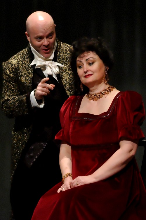 Daniele Massimi (Scarpia) i Nelli Manuilenko (Tosca), Giacomo Puccini <em>Tosca</em>, HNK Split, premijera 2002.