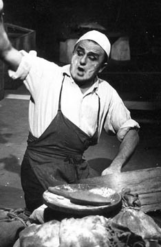 Noni Žunec (Mića) – Jakov Gotovac, Ero s onoga svijeta, HNK u Zagrebu, 1956.