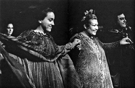 Dunja Vejzović (Adalgisa), Ljiljana Molnar Talajić (Norma), Viktor Bušljeta (Pollione)