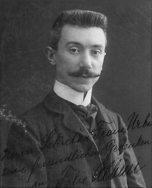 Srećko Albini (Županja, 10. prosinca 1869. – Zagreb, 18. travnja 1933.), hrvatski skladatelj i dirigent