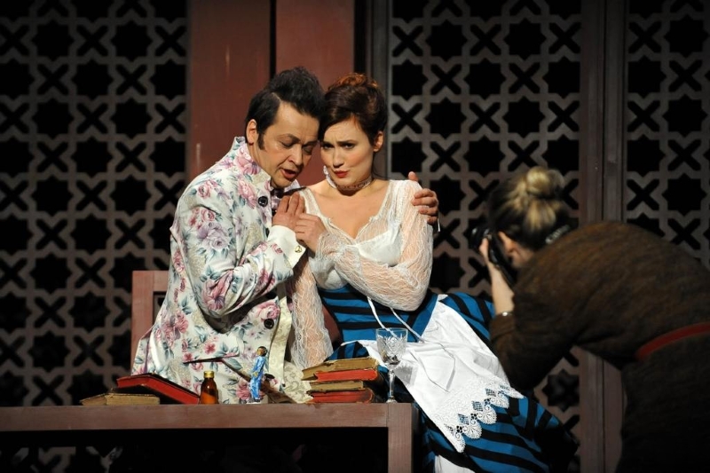 Davor Radić (Grof Almaviva), Tanja Ruždjak (Susanna), W. A. Mozart, <em>Figarov pir</em>, HNK u Zagrebu, 2016.