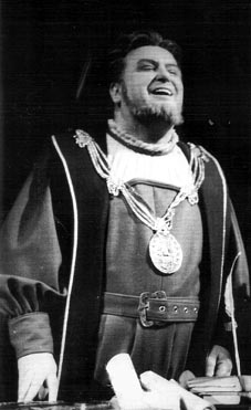 Tomislav Neralić (Hans Sachs) – Richard Wagner, Majstori pjevači, Berlin