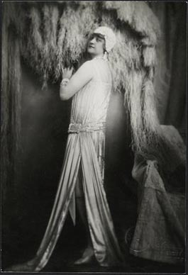 Vera Schwarz (pjevačica Anita) – Ernst Krenek, Jonny svira, Bečka državna opera, 31. prosinca 1927.