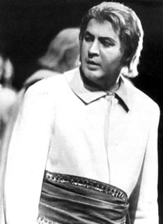 Vladimir Ruždjak (Feldmarschall Dörfling); Hans Werner Henze,  Der Prinz von Homburg, praizvedba, Hamburška državna opera 22. svibnja 1960.