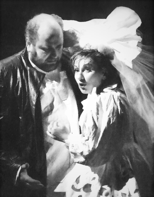 Frank van Aken (Sergej) i Vlatka Oršanić (Katarina), Dmitrij Šostakovič <em>Lady Macbeth Mcenskog okruga</em>, HNK u Zagrebu, premijera 2004