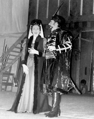 Cynthia Hansell-Bakić (Eva) i Zlatko Foglar (Nikola Šubić Zrinjski) – Ivan pl. Zajc, Nikola Šubić Zrinjski. HNK Split, 1974.