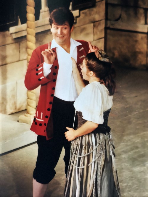 Zrinko Sočo (Caramello) i Adelheid Fink (Annina), Johann Strauss <em>Noć u Veneciji</em>, Tokyo, Japan, 1998. 