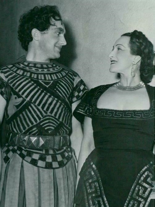 Östen Ohlden (Eneja) i Gjurgja Halper-Leppée (Didona), Henry Purcell, <em>Didona i Eneja</em>, Göteborg, 1952.